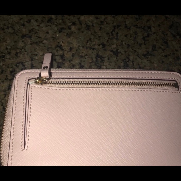 Kate spade pink leather wrap around wallet - Picture 4 of 4